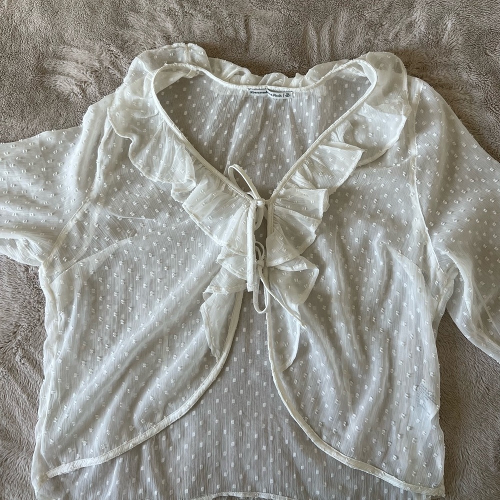 sheer long sleeve blouse 🤍